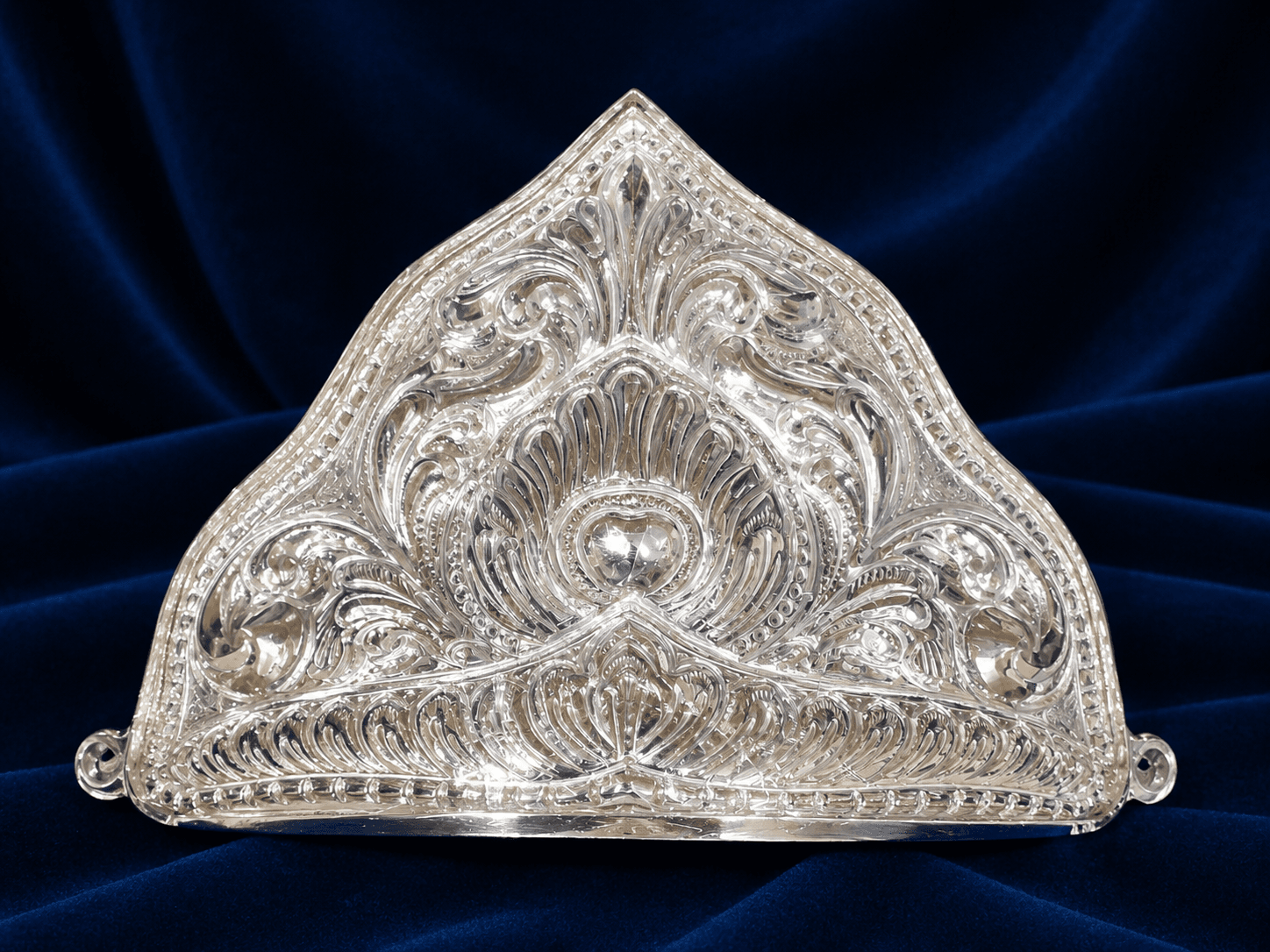 Sacred Silver Deity Gridam