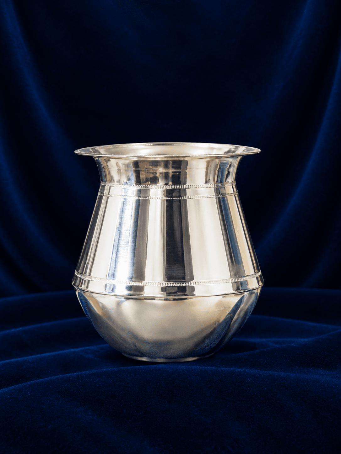 Traditional Silver Sombhu